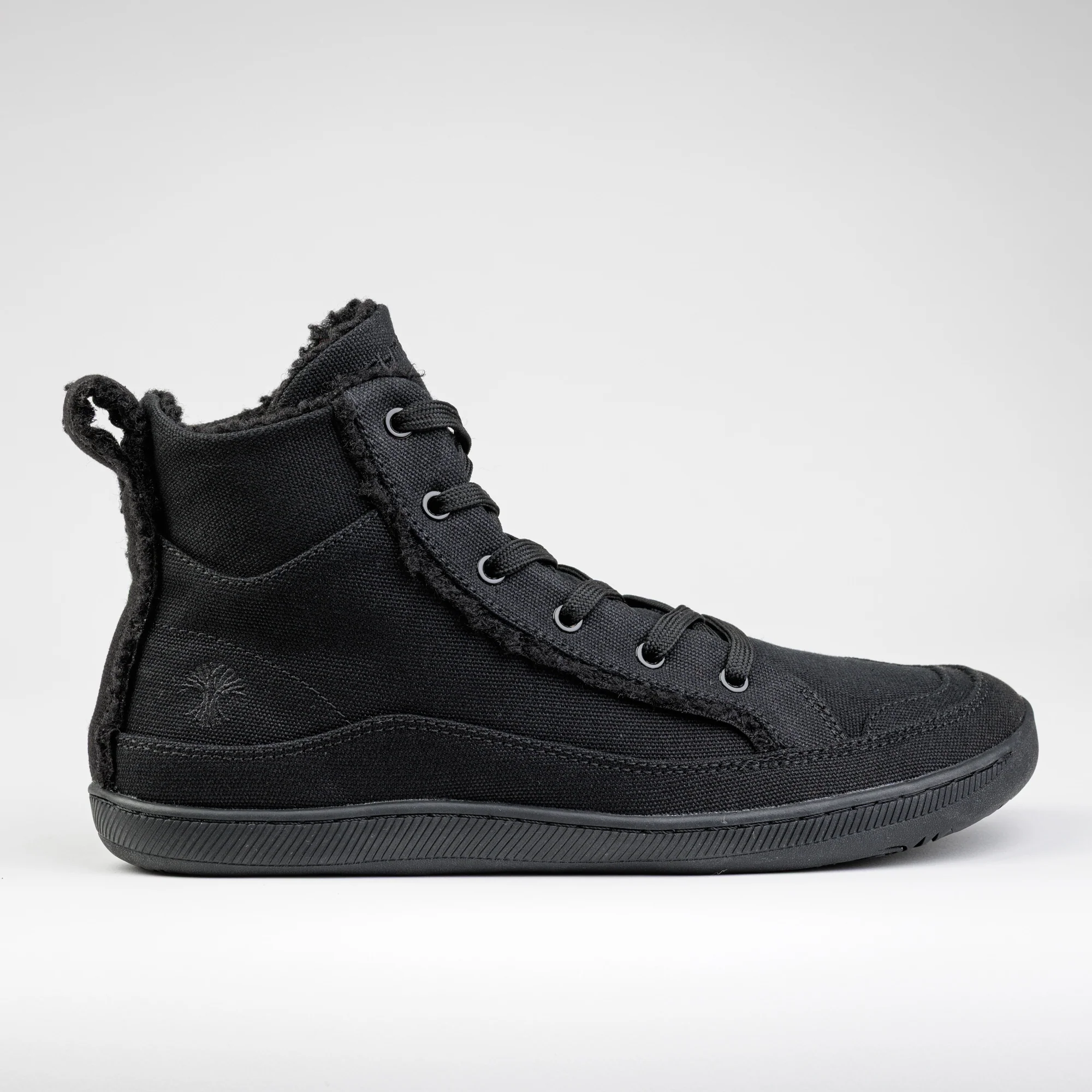 Rutsu Original Barefoot Sneakers High Black Fur