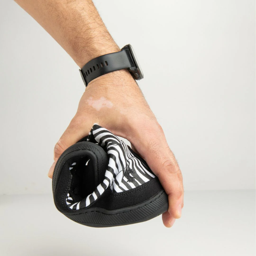 Rutsu Original Barefoot Sneakers High Zebra - Image 3